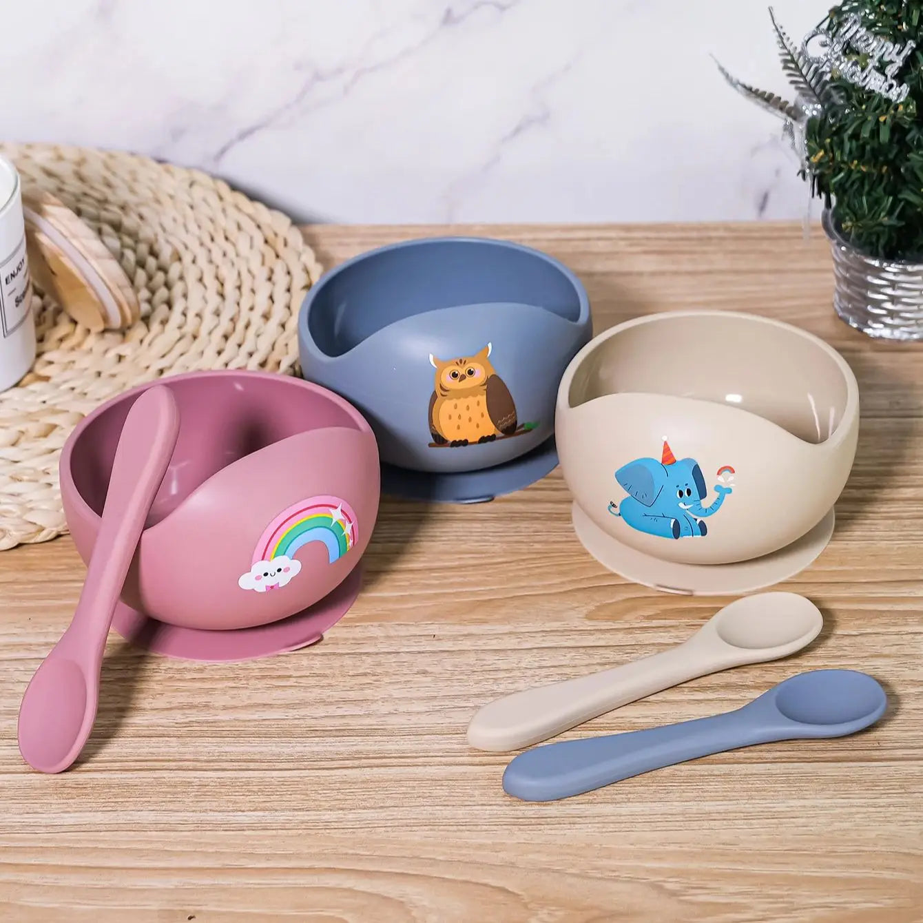 Spill Proof Baby Silicone Feeding Bowl with Spoon